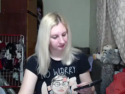 BustyBlond online show from February 2025 05:05:02 PM