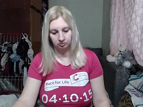 BustyBlond online show from March 2025 03:37:01 PM