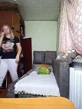 BustyBlond online show from October 2025 04:53:02 AM