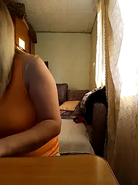 BustyBlond online show from September 2025 04:18:01 AM