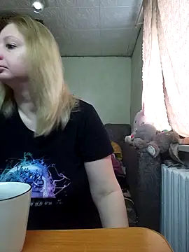 BustyBlond online show from April 2026 04:02:02 AM