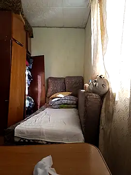BustyBlond online show from September 2025 05:47:01 AM