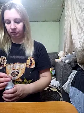 BustyBlond online show from January 2026 04:49:01 AM