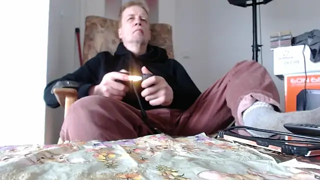 Cordt27 online show from April 2026 03:25:02 PM