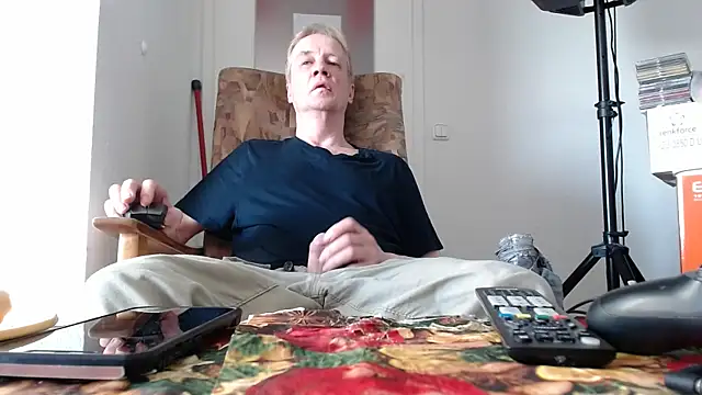 Cordt27 online show from May 2026 05:57:01 PM