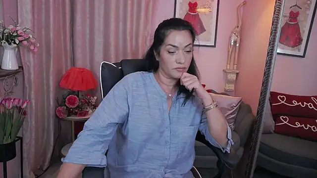 Snapshot of AnelissaReys chatting on March 2025 05:20:01 PM AnelissaReys online show from March 2025 05:20:01 PM