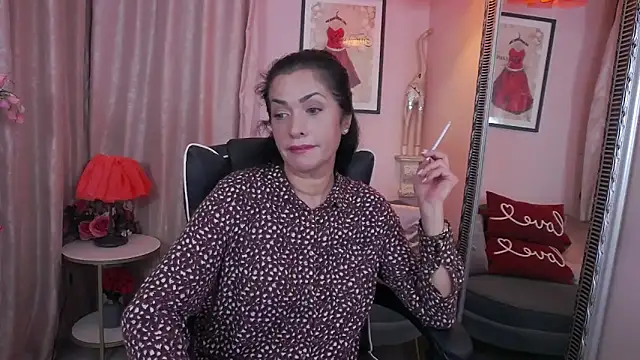 Snapshot of AnelissaReys chatting on February 2025 02:15:01 PM AnelissaReys online show from February 2025 02:15:01 PM