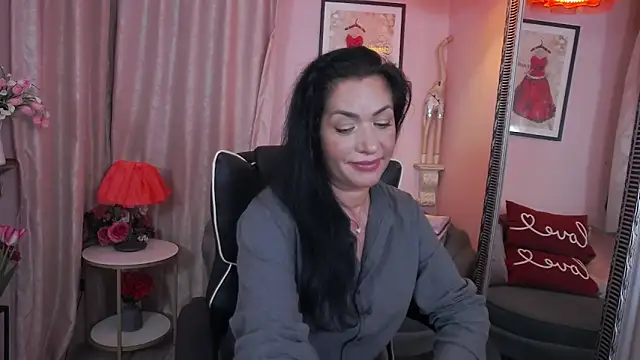 Snapshot of AnelissaReys chatting on February 2025 02:38:02 PM AnelissaReys online show from February 2025 02:38:02 PM