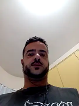 SMOKERBEASTBR online show from March 2025 03:11:01 AM