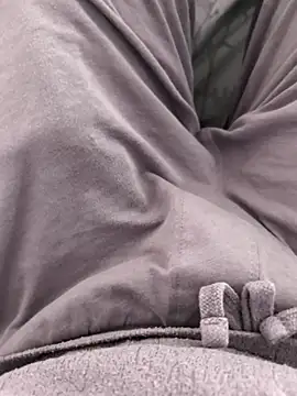 Elixire1 online show from November 2025 03:27:02 PM