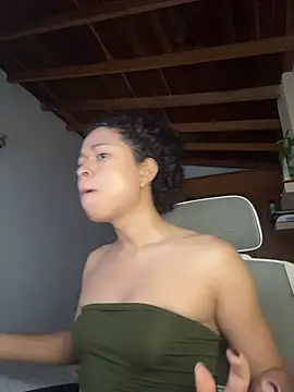 GabriSaenz online show from March 2026 01:12:02 PM