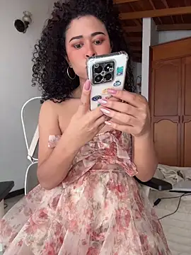 GabriSaenz online show from April 2026 02:08:01 PM