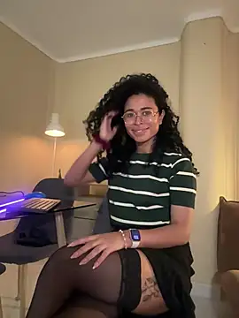 GabriSaenz online show from December 2024 04:53:02 PM