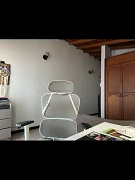 GabriSaenz online show from March 2026 01:26:01 PM