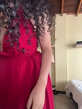 GabriSaenz online show from June 2026 01:19:02 PM