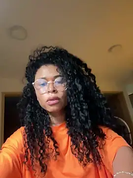 GabriSaenz online show from January 2025 10:12:02 PM