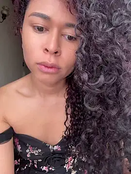 GabriSaenz online show from July 2026 01:50:02 PM