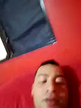 Snapshot of EISONREINA11 chatting on February 2026 05:22:01 PM EISONREINA11 online show from February 2026 05:22:01 PM