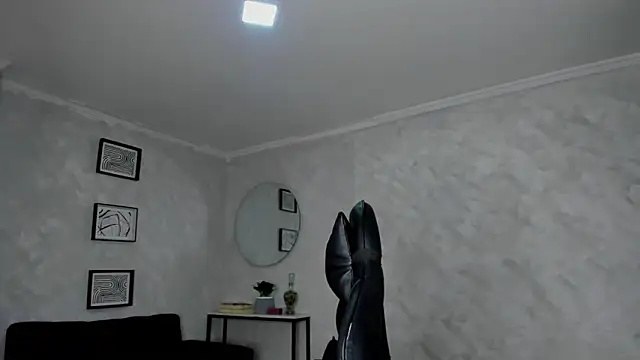 Emattaylor online show from February 2026 01:00:01 PM