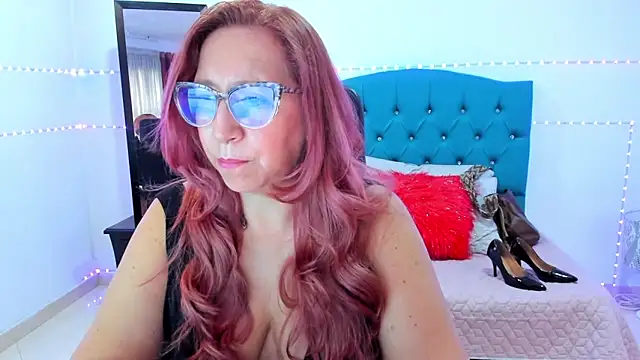 Snapshot of vaalery_sweet chatting on February 2025 07:27:02 PM vaalery sweet online show from February 2025 07:27:02 PM