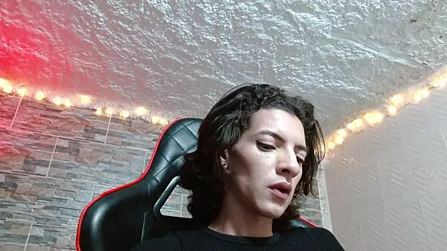 Snapshot of omar_alurba chatting on December 2025 04:25:01 AM omar alurba online show from December 2025 04:25:01 AM