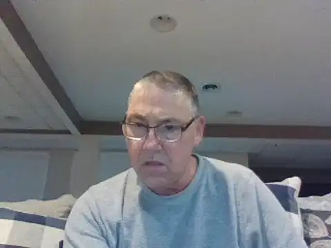 Snapshot of takeitall101 chatting on January 2025 01:43:01 PM takeitall101 online show from January 2025 01:43:01 PM