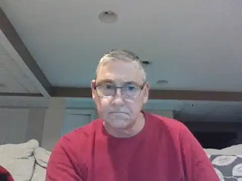 Snapshot of takeitall101 chatting on February 2025 06:21:02 AM takeitall101 online show from February 2025 06:21:02 AM