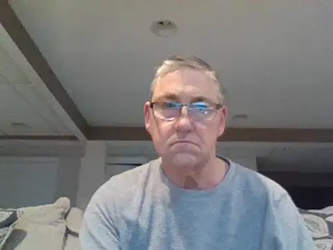 Snapshot of takeitall101 chatting on December 2024 06:31:02 AM takeitall101 online show from December 2024 06:31:02 AM