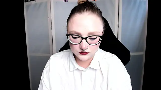 Snapshot of YourDyingBride chatting on November 2025 03:39:01 AM YourDyingBride online show from November 2025 03:39:01 AM