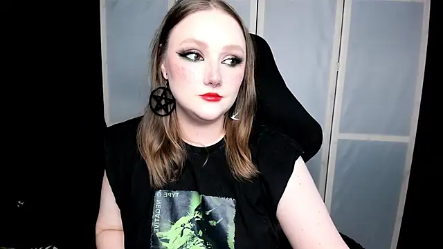 Snapshot of YourDyingBride chatting on December 2025 09:26:02 PM YourDyingBride online show from December 2025 09:26:02 PM