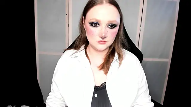 Snapshot of YourDyingBride chatting on December 2025 11:21:02 PM YourDyingBride online show from December 2025 11:21:02 PM