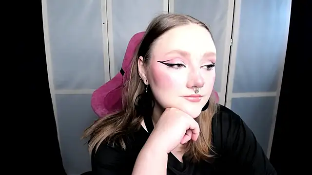 Snapshot of YourDyingBride chatting on October 2025 12:32:02 AM YourDyingBride online show from October 2025 12:32:02 AM