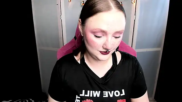 Snapshot of YourDyingBride chatting on October 2025 02:01:02 AM YourDyingBride online show from October 2025 02:01:02 AM