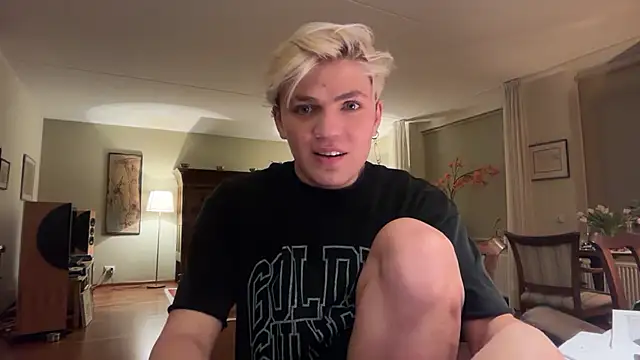 Snapshot of Justin_Horn chatting on March 2026 01:02:01 AM Justin Horn online show from March 2026 01:02:01 AM