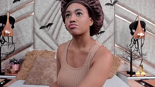 AgataRinaldi online show from November 2025 02:32:01 PM