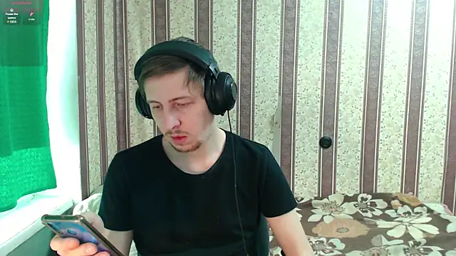 darienlarge online show from November 2025 11:38:02 AM