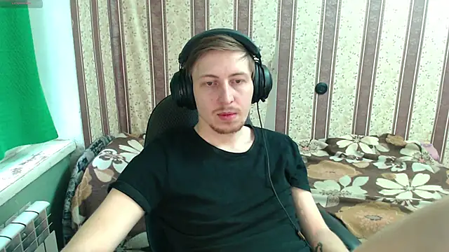 darienlarge online show from November 2025 10:41:02 AM