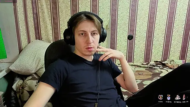 darienlarge online show from December 2025 02:43:02 PM