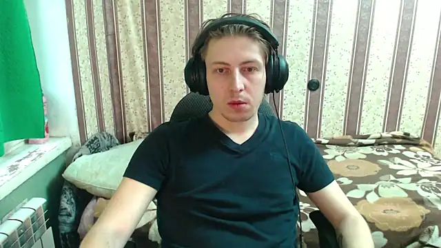 darienlarge online show from October 2025 12:27:01 PM