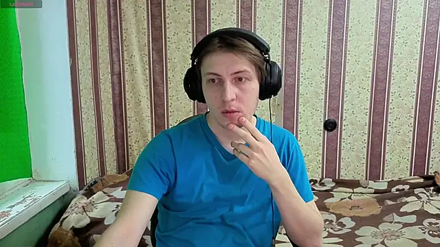 darienlarge online show from December 2025 08:20:01 AM