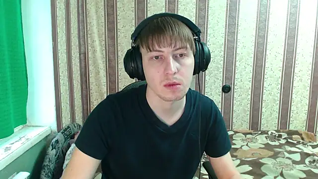 darienlarge online show from October 2025 11:44:02 AM