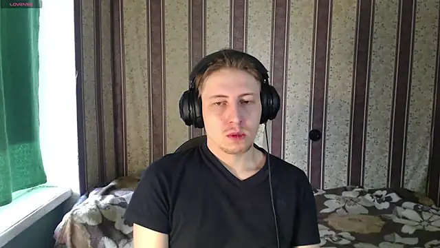 darienlarge online show from November 2025 08:57:02 AM