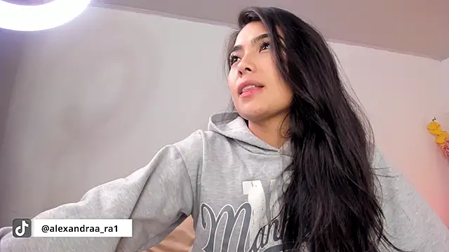 Snapshot of Alexandra_ra chatting on February 2025 06:46:02 AM Alexandra ra online show from February 2025 06:46:02 AM
