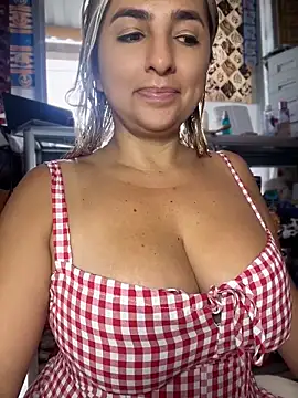 sammyqueenx21 online show from May 2026 02:29:01 PM