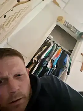 curiouscock38 online show from November 2025 05:40:02 PM