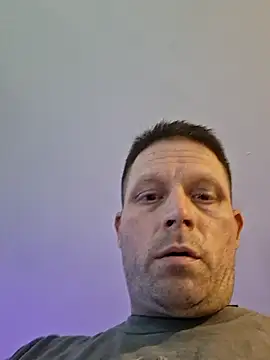 curiouscock38 online show from October 2025 08:19:01 PM