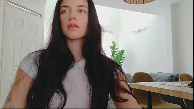 GrettaBenett online show from June 2026 08:50:01 PM