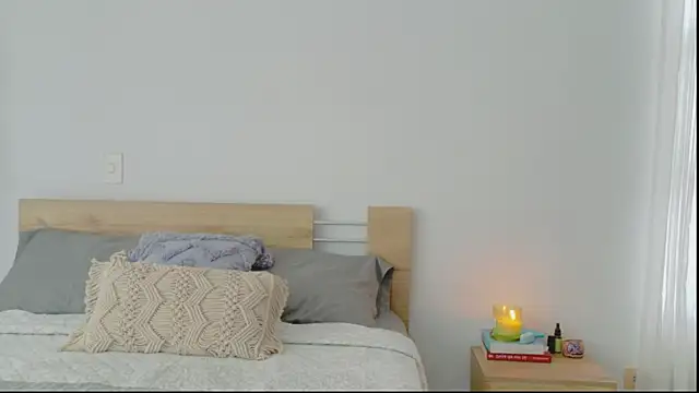 Snapshot of GrettaBenett chatting on November 2025 07:52:02 PM GrettaBenett online show from November 2025 07:52:02 PM