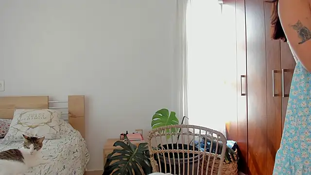 Snapshot of GrettaBenett chatting on December 2024 06:42:01 PM GrettaBenett online show from December 2024 06:42:01 PM