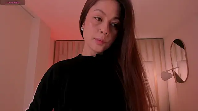 Snapshot of ErikaBenz_ chatting on June 2026 12:28:01 PM ErikaBenz online show from June 2026 12:28:01 PM